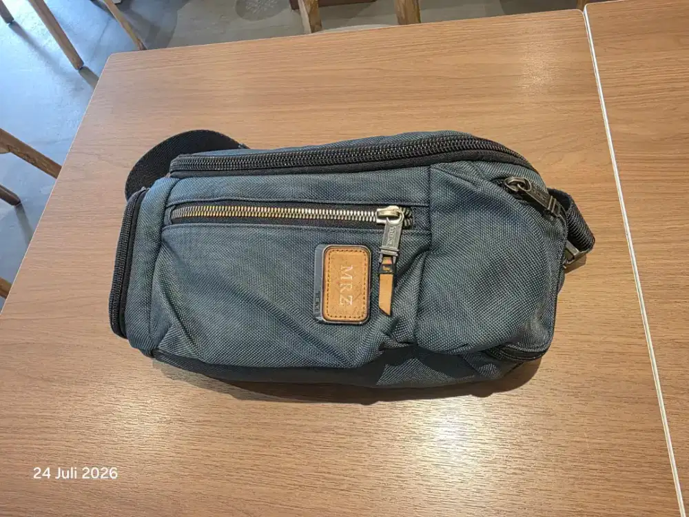 Tas Selempamg Pria Tumi Alpha Bravo Kelley Second Original bagus