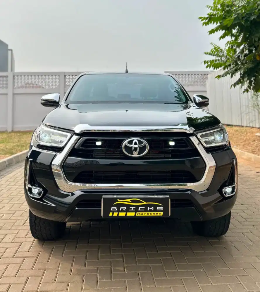 Toyota Hilux Double Cabin 2.5 V 4x4 AT 2022