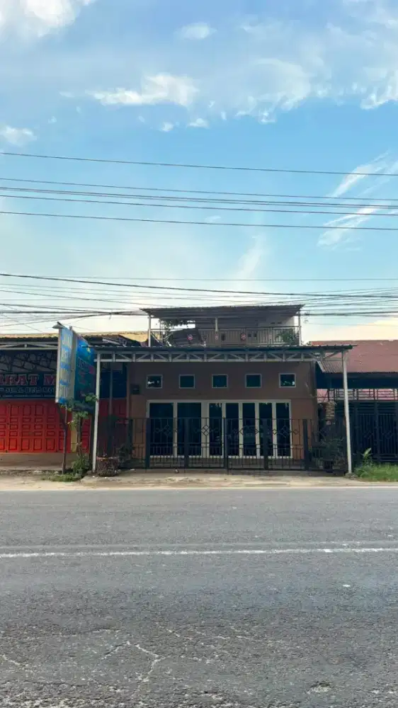 Dijual Rumah Semi Ruko, Ada Rooftop