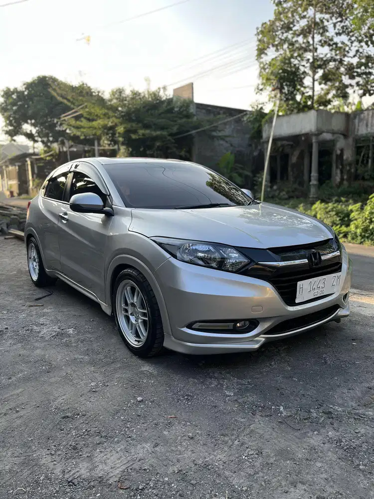 HRV E CVT 2015 FullMods