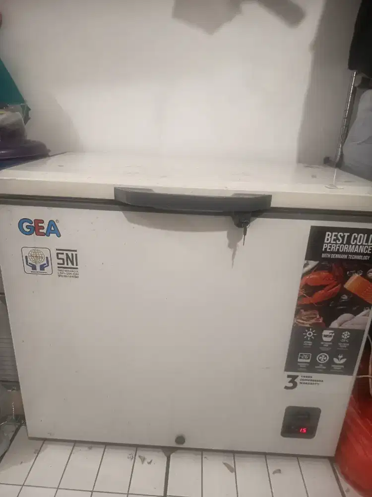 Jual Freezer GEA 220Ltr