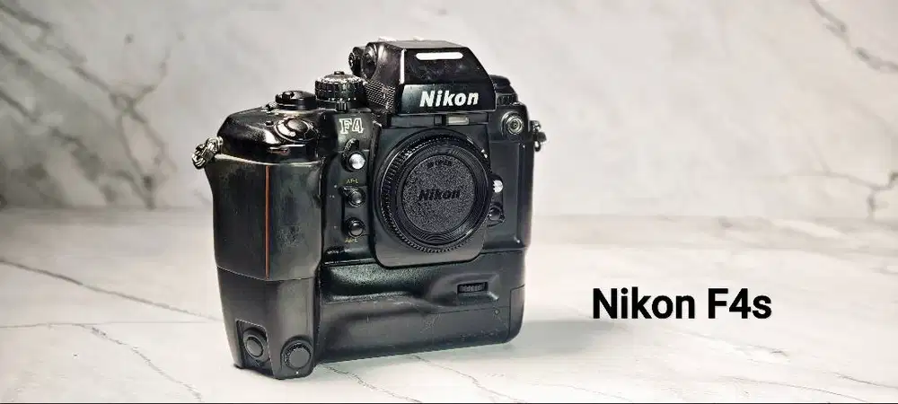 KAMERA NIKON F4s (SLR Analog) & LENSA 24 mm f2
