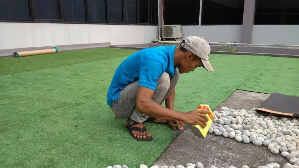 Rumput Sintetis PerMeter Dan PerRoll