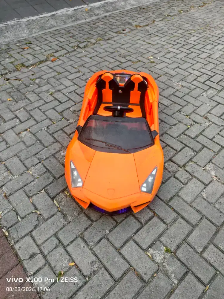 Mainan anak mobil remote mobilan aki Lamborghini PMB m6869 normal