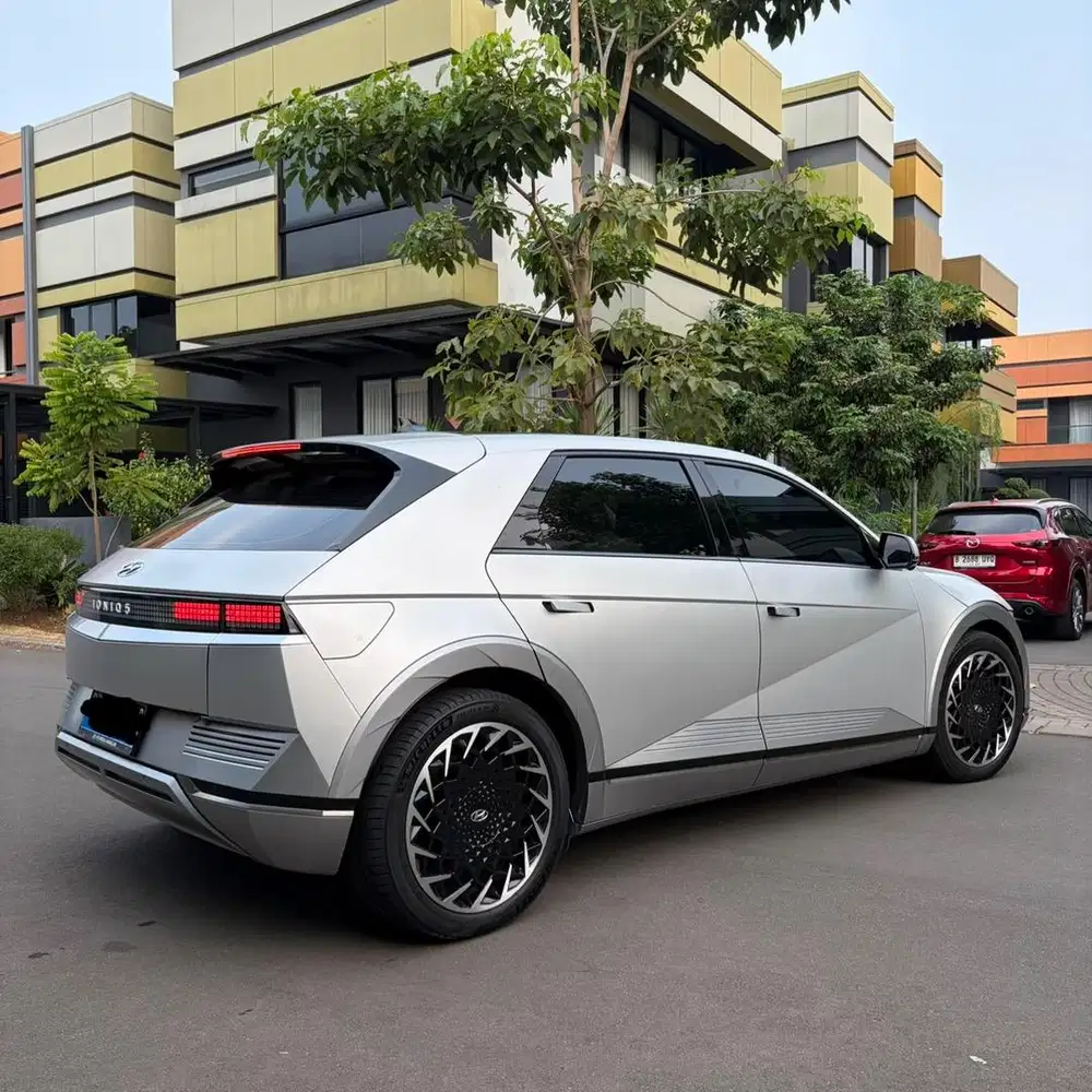 Hyundai IONIQ 5 Signature Long Range 2023 | Like New
