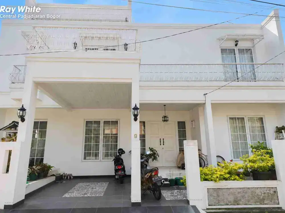 Rumah Hook Mewah 2,5 Lantai Villa Pertiwi Cilodong Depok SHM