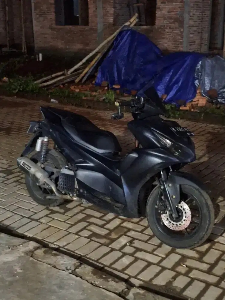 Di jual cepat aerox 155 connected