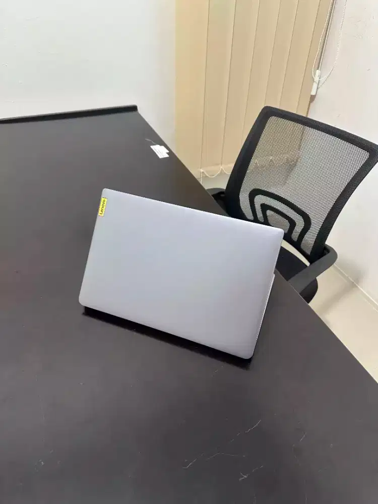 LAPTOP LENOVO IDEAPAD SLIM 3