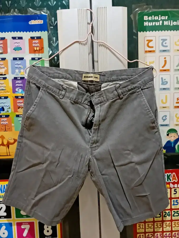 Celana Pendek Erigo Original Warna Abu Size 34
