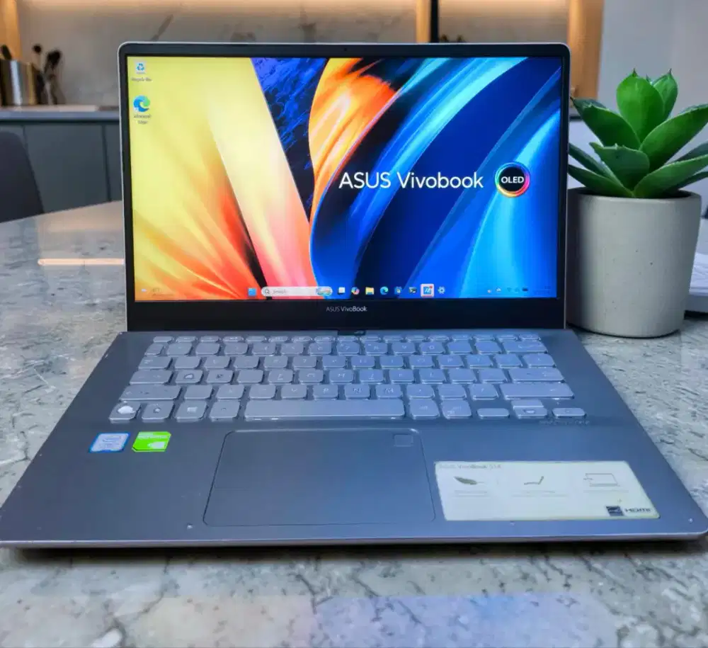Asus Vivobook S14-Pro X430UN-306 BEZELLES [RAM 16GB SSD 256GB NVIDIA]