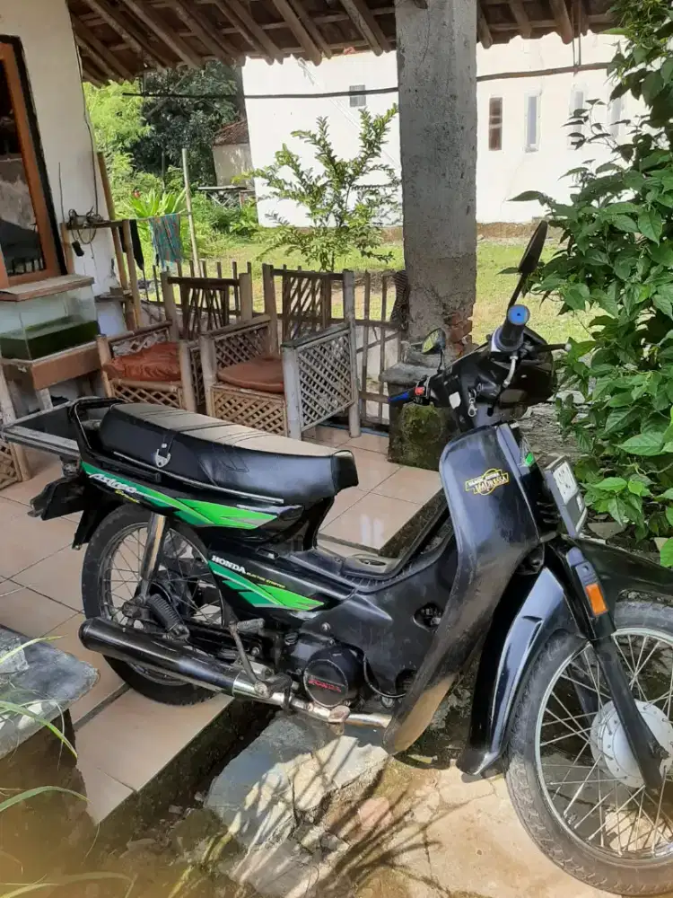 Astrea Mulus, Mesin Joos Surat Lengkap