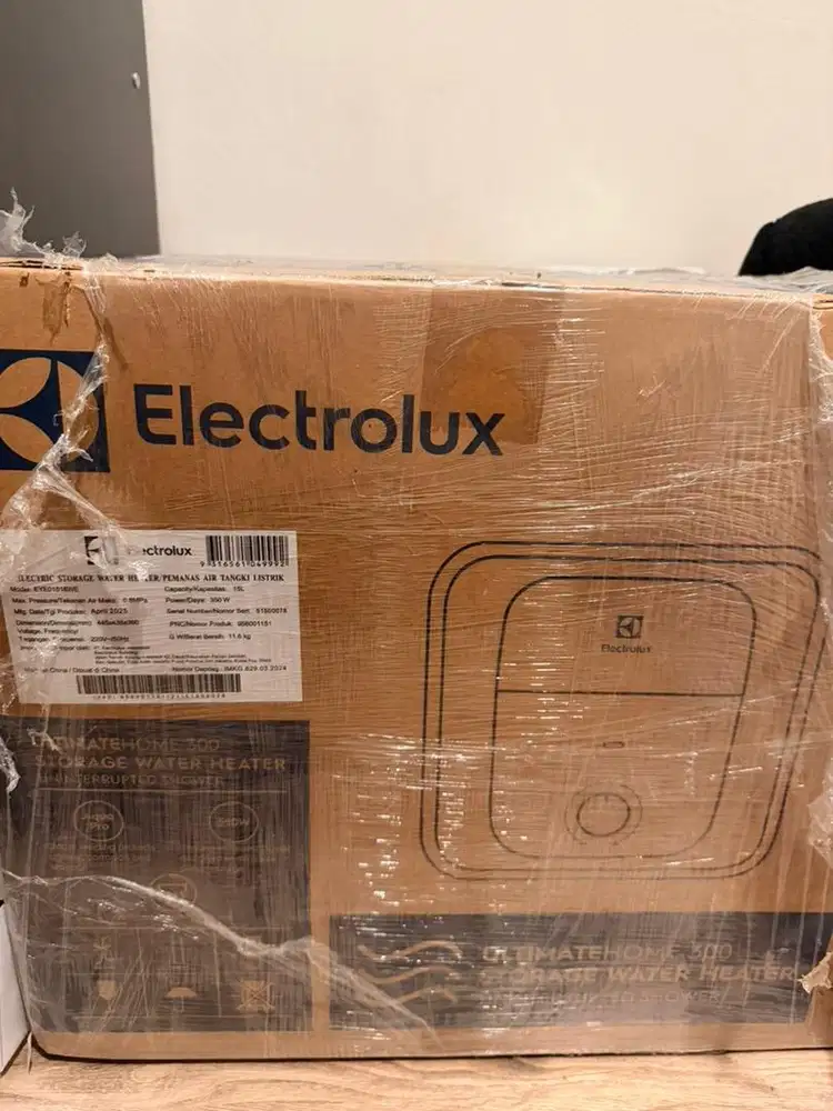 Dijual water heater merk electrolux ultimatehome 300 15Liter