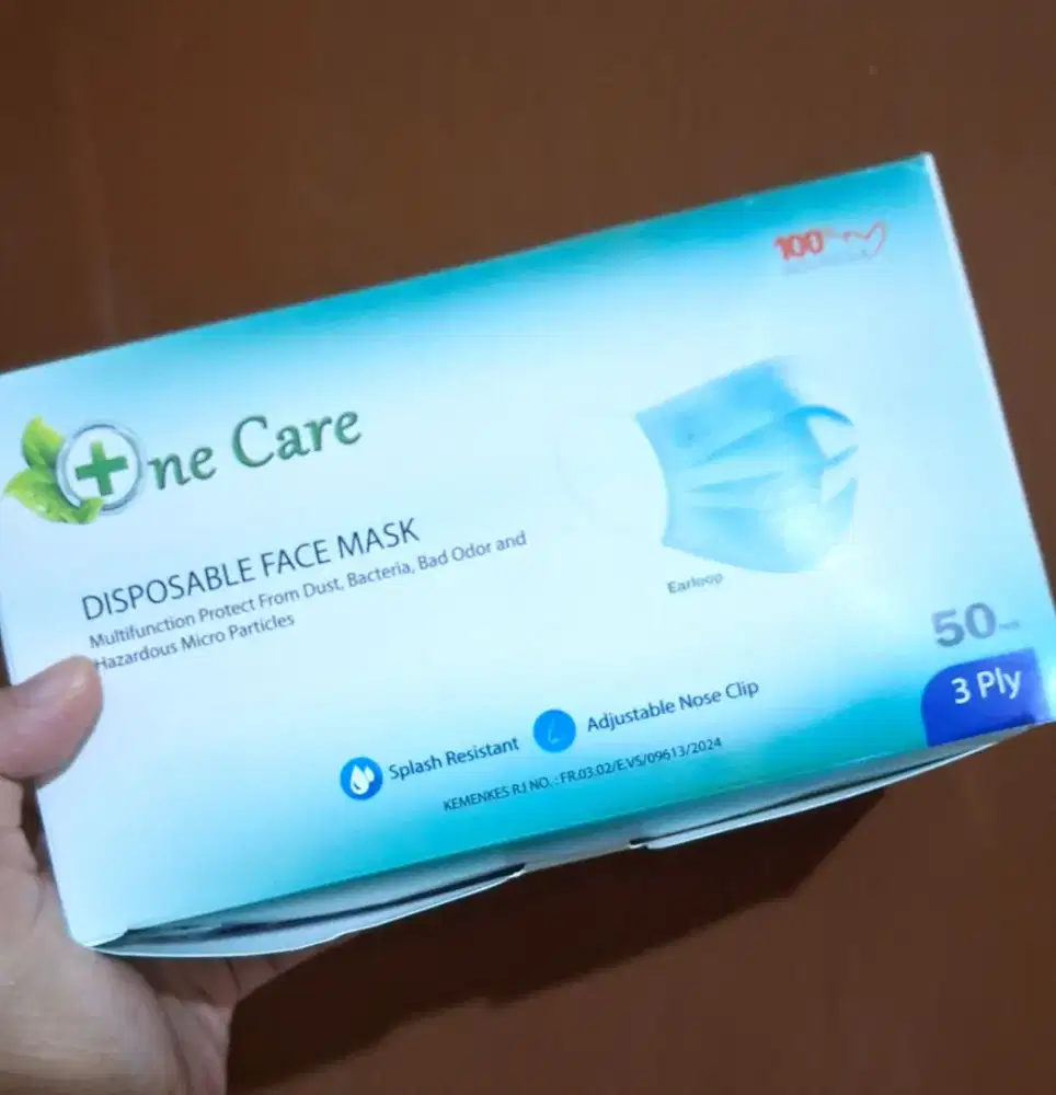 Masker Earloop One Care 3 PLY isi 50pcs