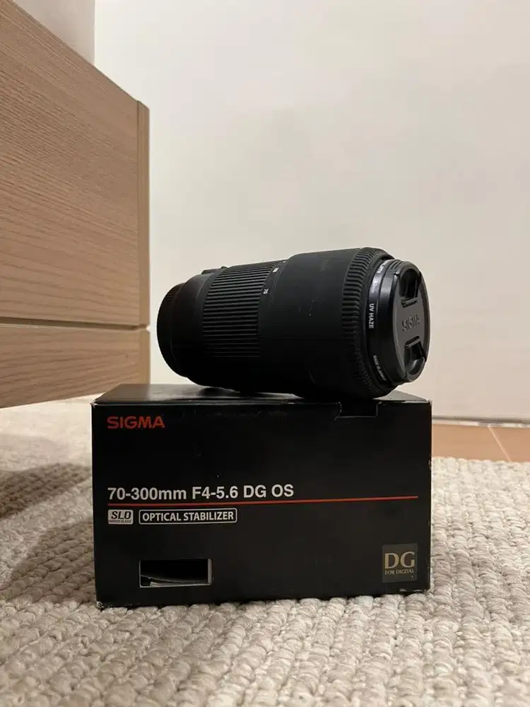 Jual Lensa Tele Sigma 70-300mm F4-5,6