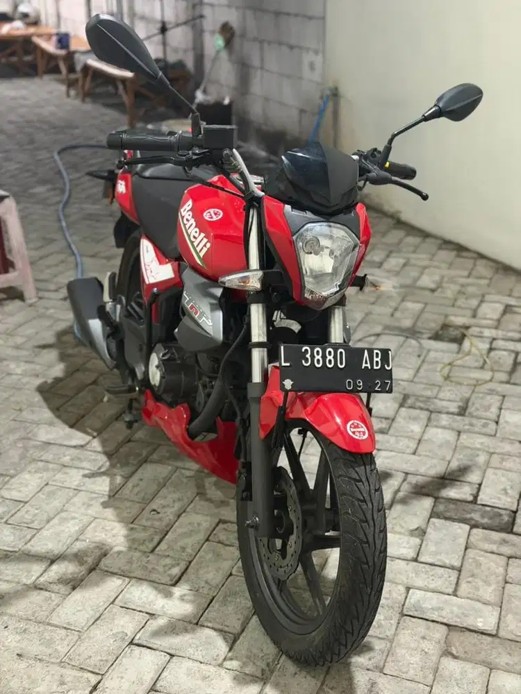 Benelli tnt 150 2022