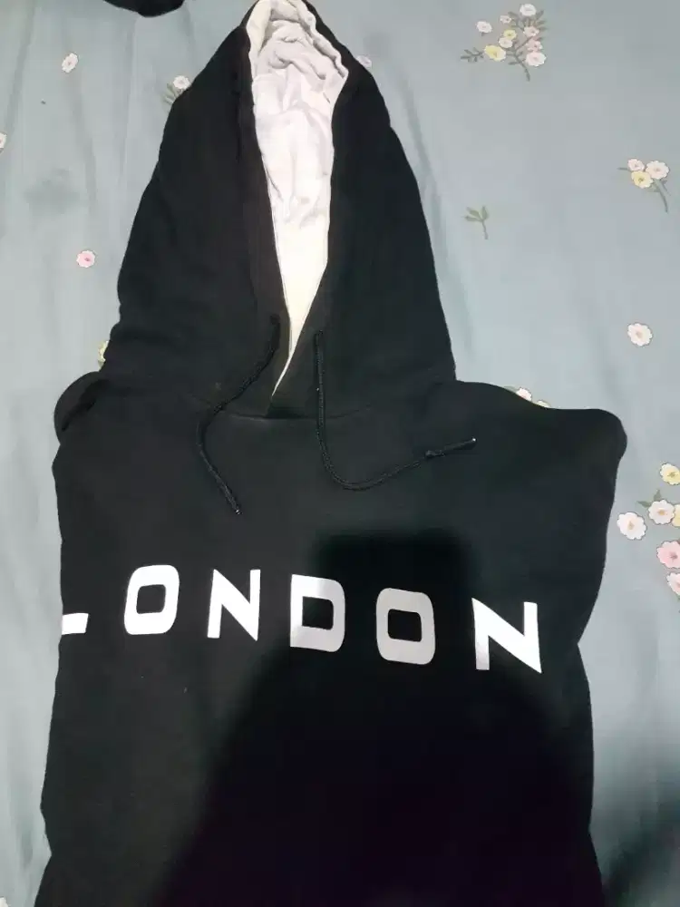 Jual cepat jaket switer dan kaos switer bekas