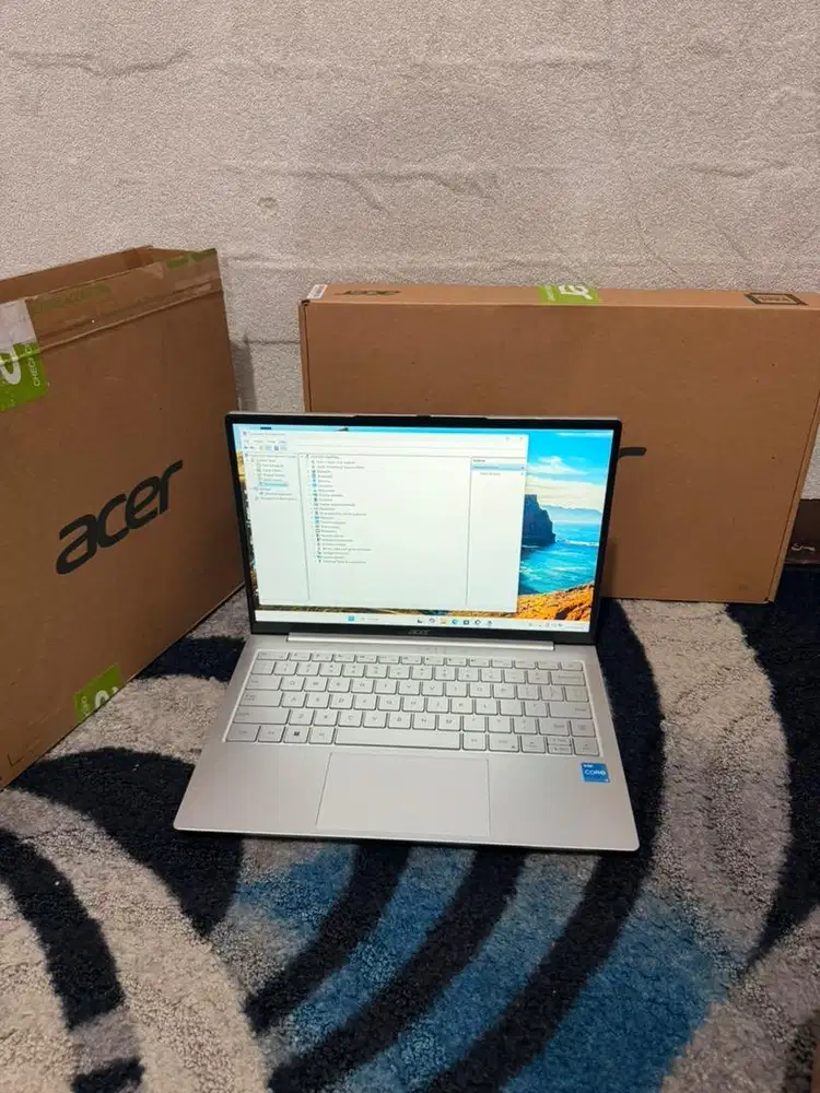 Acer lite 14 core i3 1215u mulus 1000% seperti baru fullst
