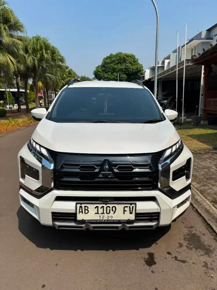 Mitsubishi Xpander Cross 1,5L Plus 4×2 A/T 2024 Putih
