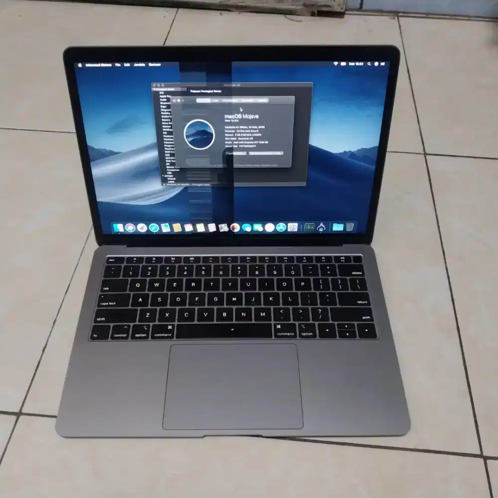 MacBook Air 2018 (Retina 13-inch) – RAM 8GB / SSD 128GB
