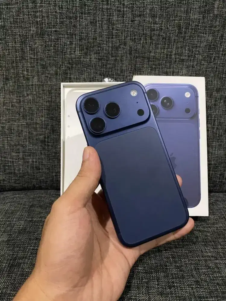 Iphone 17 pro 256 navy ibox