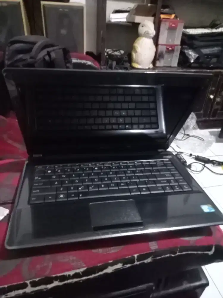 Laptop asus Core i3 mulus original mulus no minus siap pakai