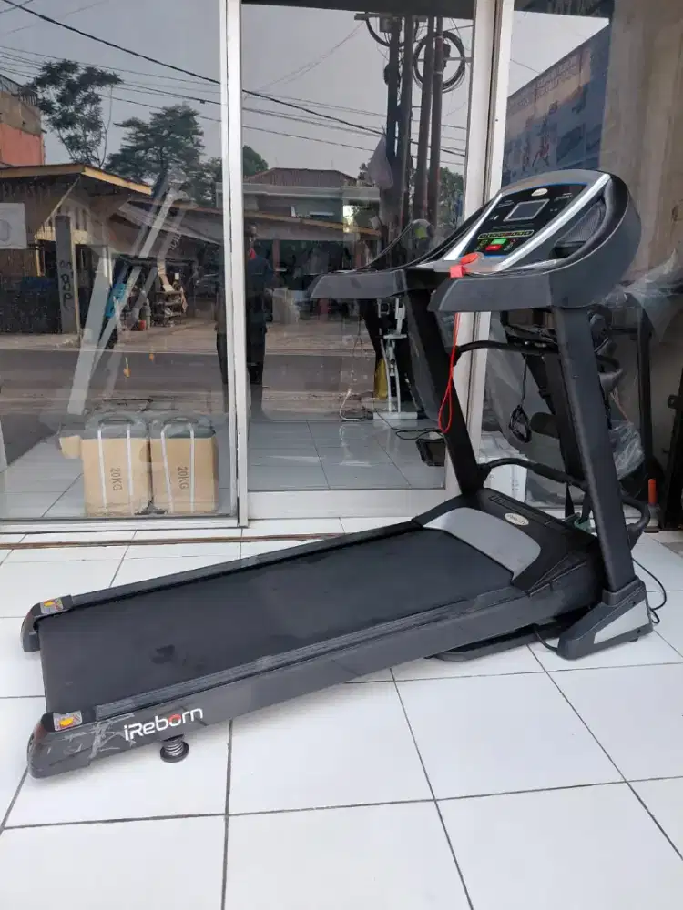 Treadmill Ireborn Display Kuat Dan Kokoh
