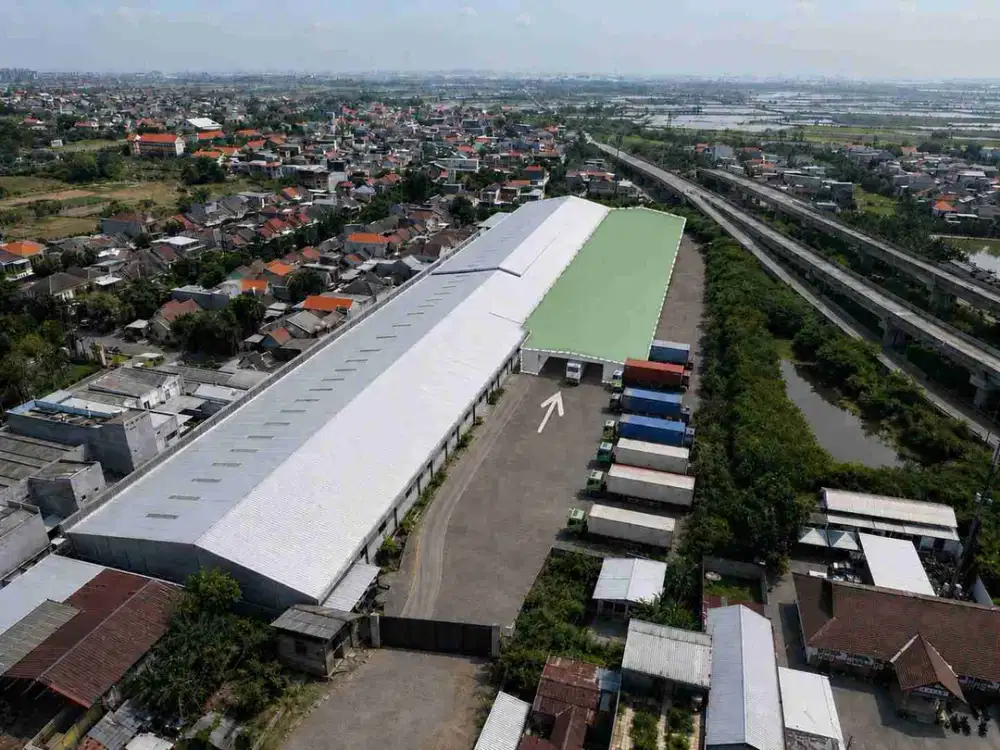DISEWAKAN GUDANG BARU 2520 M2(35X72) JALAN RAYA SEMEMI SURABAYA BARAT
