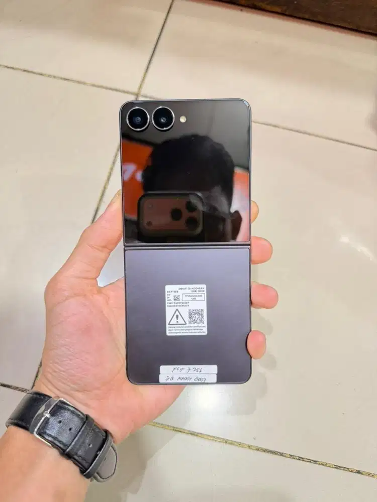 Samsung Z Flip 7 12/256gb sein