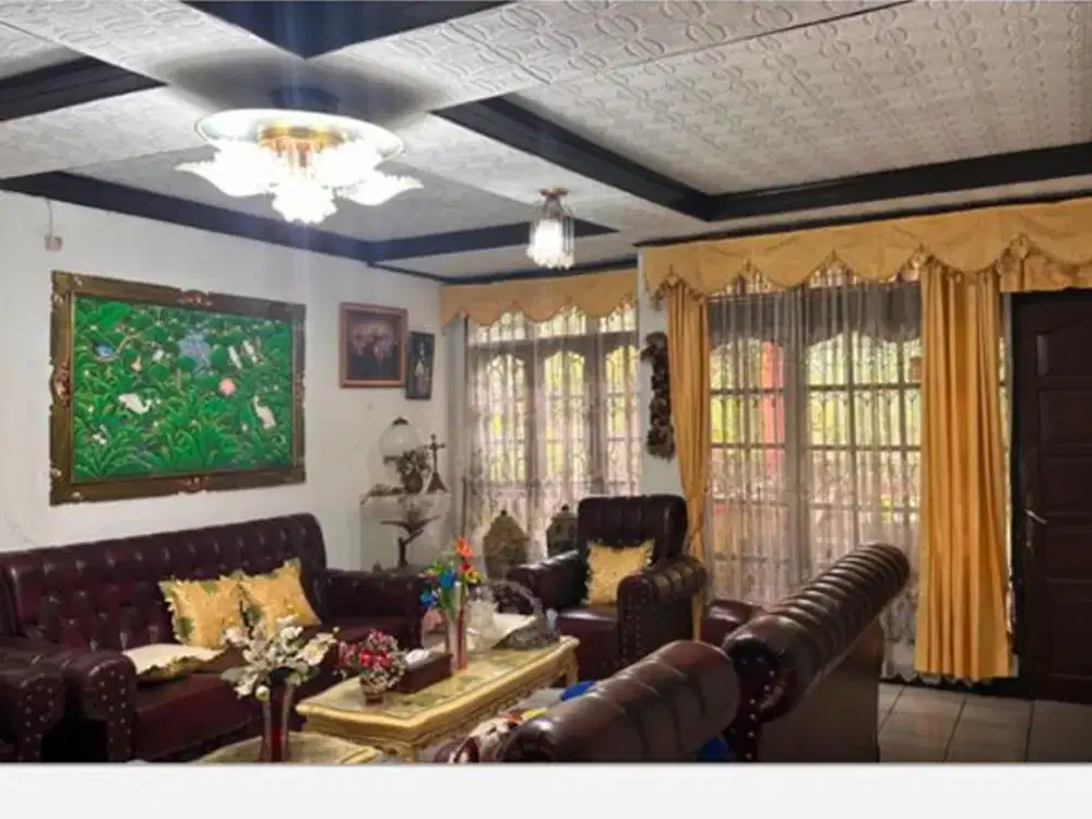 Dijual CEPAT rumah 2 lantai Komplek Pasir Layung Barat Kel Padasuka Kec Cimenyan Kab Bandung