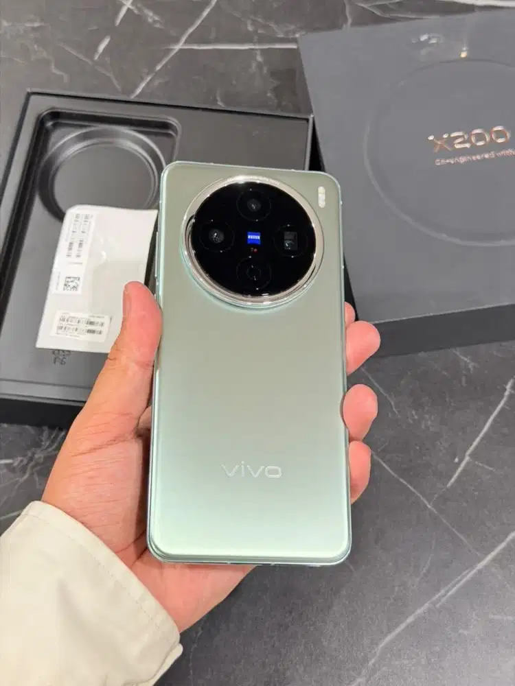 vivo x200 12/256gb