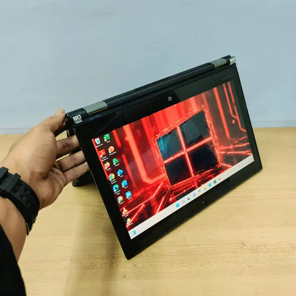 LENOVO THINKPAD YOGA 260 TOUCHSCREEN 2 IN1 8GB/256GB SSD