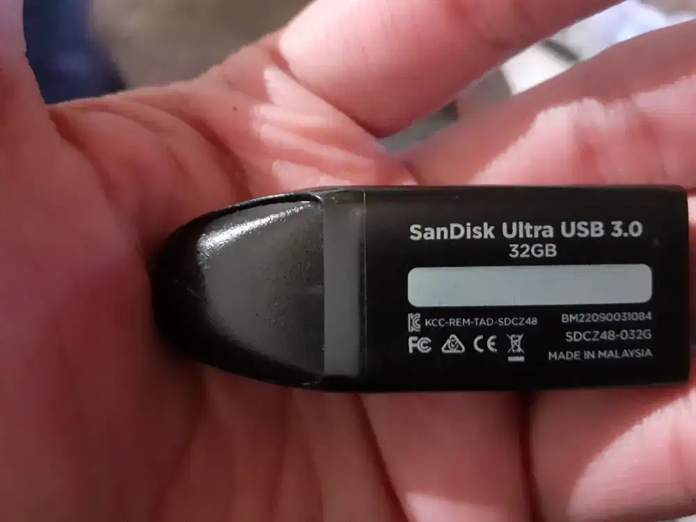Flashdisk sandisk ori 32gb normal