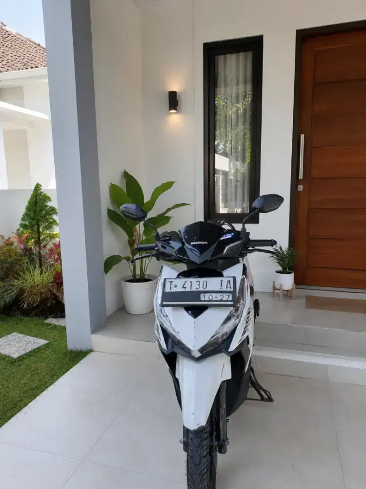 VARIO LED 125 CBS MULUS DAN TERAWARLT