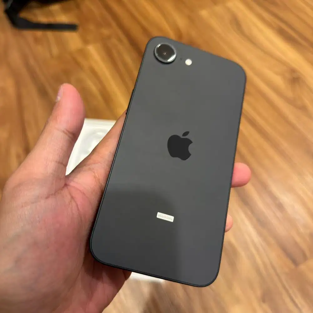 Jual iPhone 17e 17 e 256 GB Garansi Resmi Like New