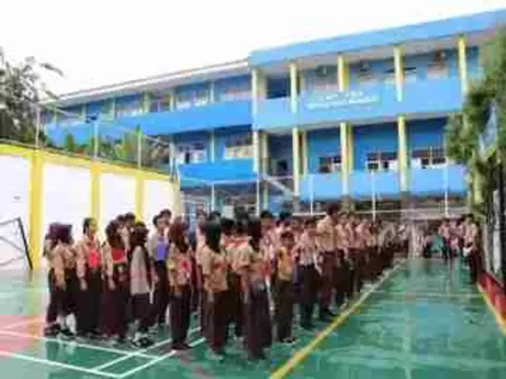 3 SEKOLAH SMK UNGGULAN KEMANG PARUNG BOGOR