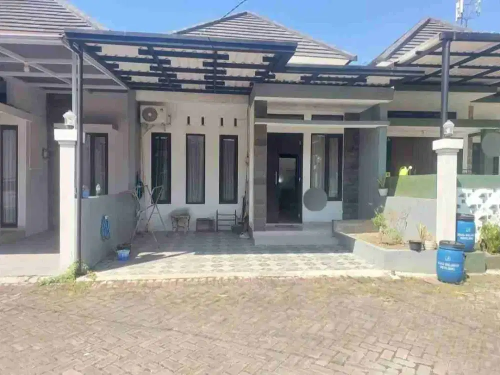 RUMAH DI GRAHA WULANSARI KETILENG TEMBALANG SEMARANG