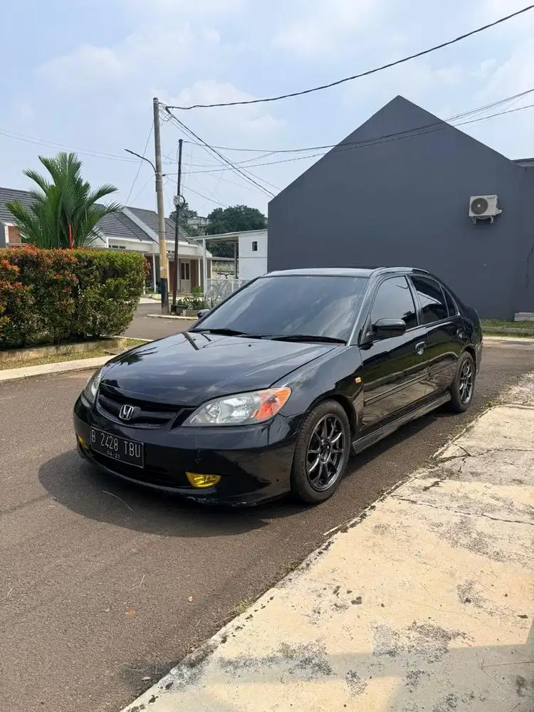 Hinda Civic VTIS 2005 Facelift Matic Hitam Pribadi Murah Type Tinggi