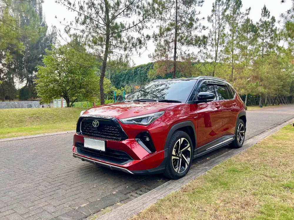 JUAL CEPAT TOYOTA ALL NEW YARIS CROSS S GR HYBRID 2023 TIPE TERTINGGI.