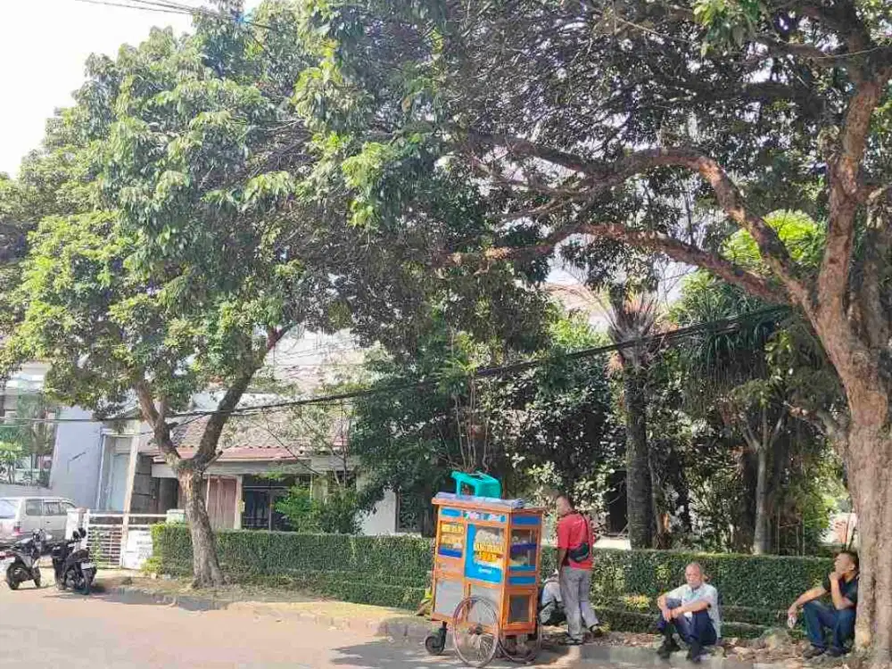 Jual Rumah Murah Hitung Tanah Komplek Taman Sakura Dekat Tol Pasirkoja