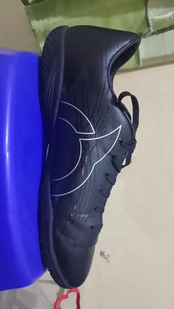 Sepatu Futsal Ortuseight bekas