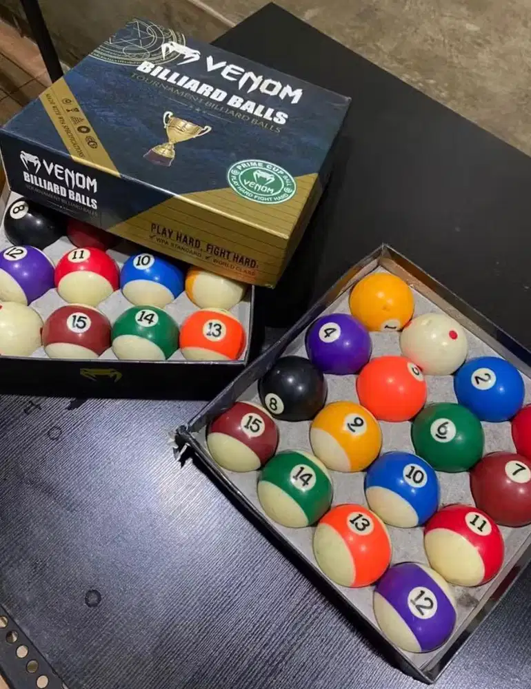 Bola Billiard Venom