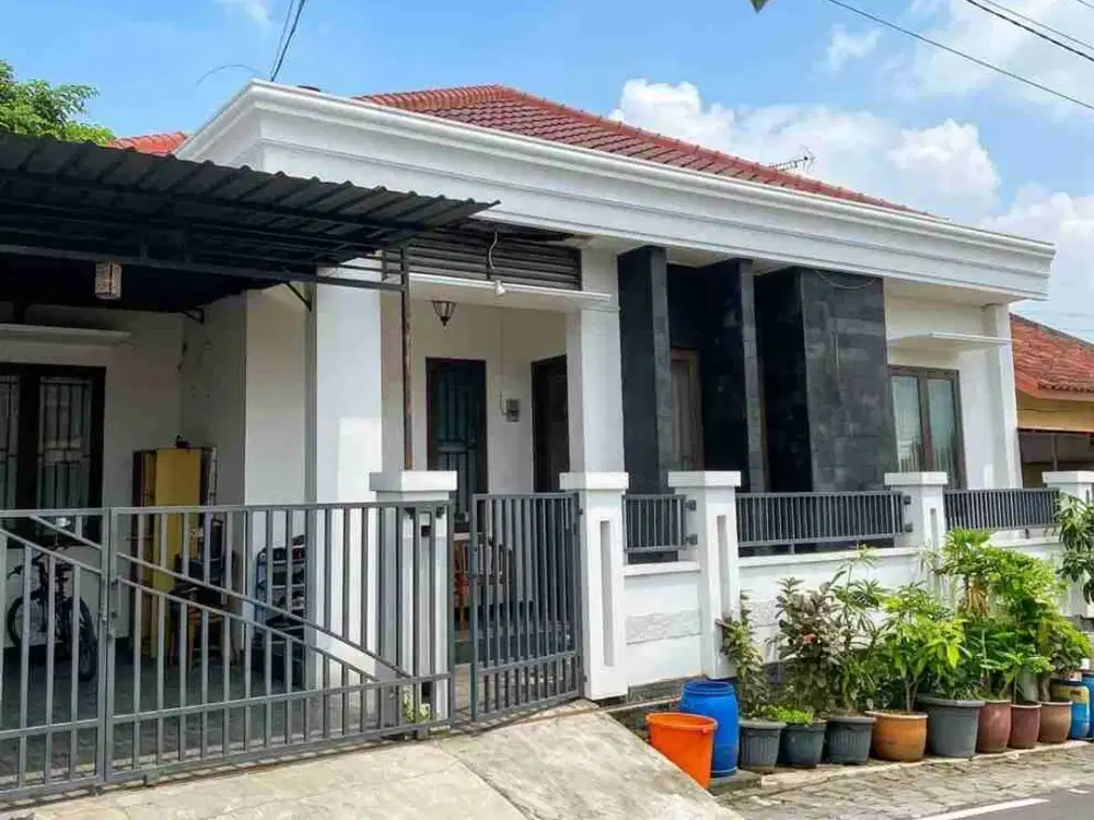 RUMAH CANTIK DI JL CENDANA RAYA SAMBIROTO TEMBALANG SEMARANG
