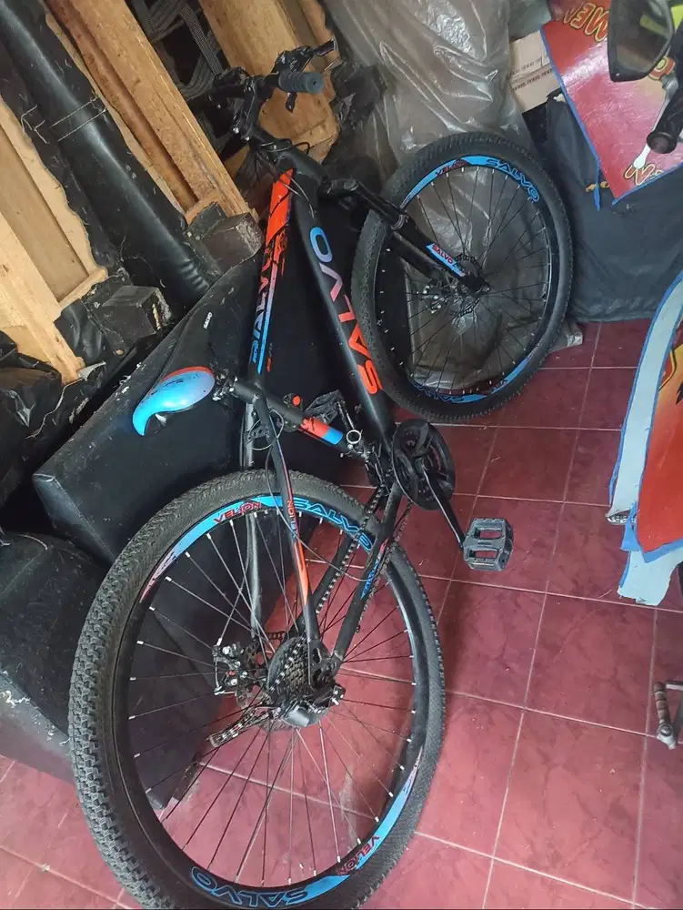 Sepeda Gunung Merk Salvo