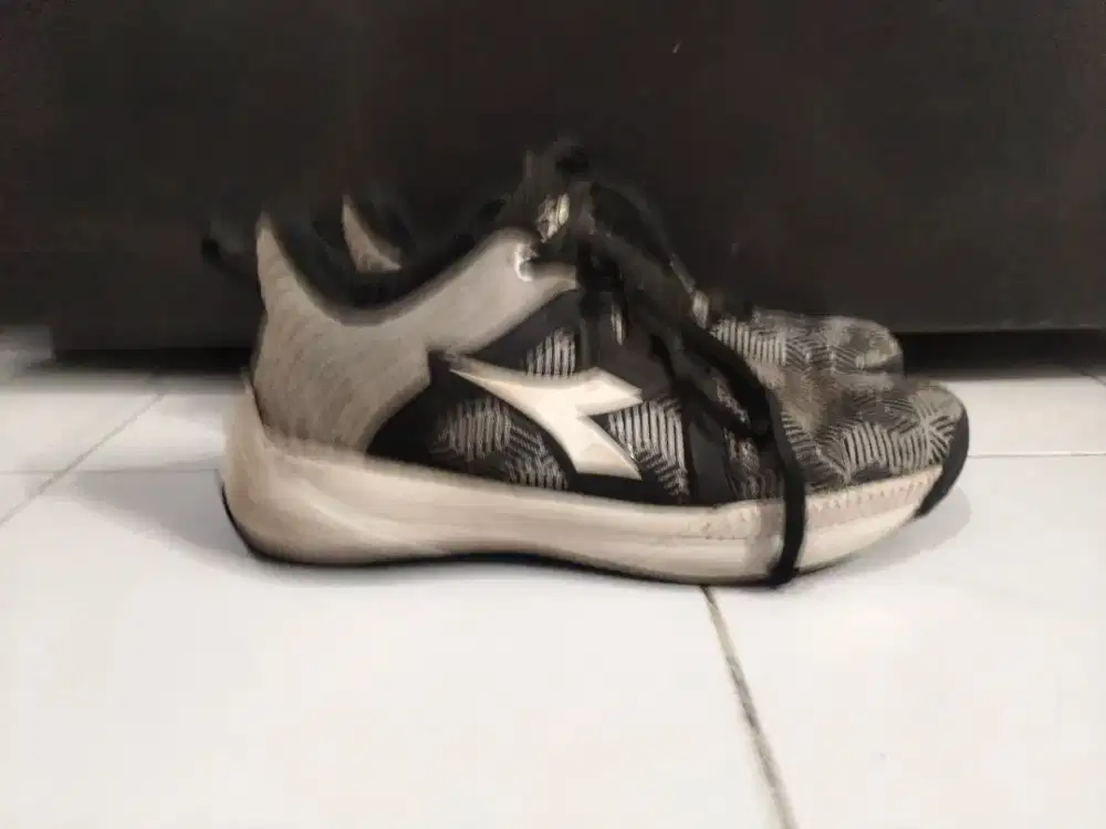 Diadora basketball