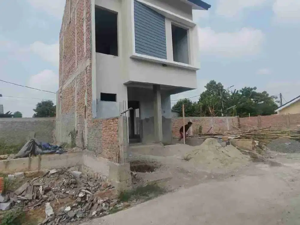 Dijual rumah baru murah 600 jt   lantai di jakamulya dekat pekayon cikunir Galaxy