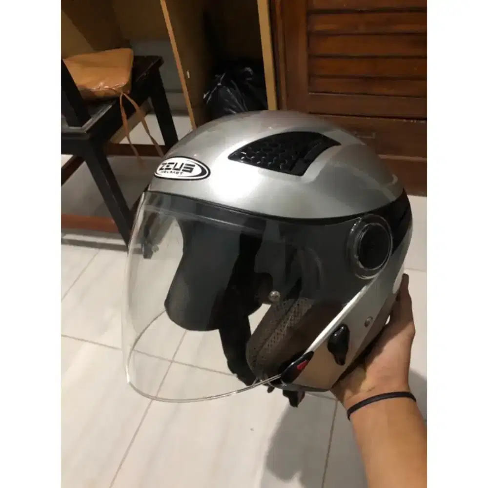 Helm Zeus 610 murah