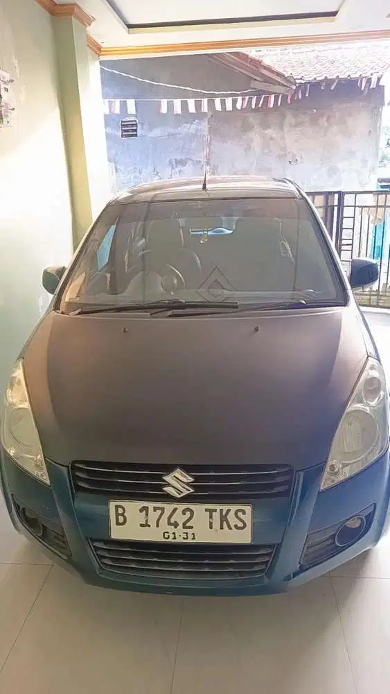 Suzuki Splash 2010 Bensin