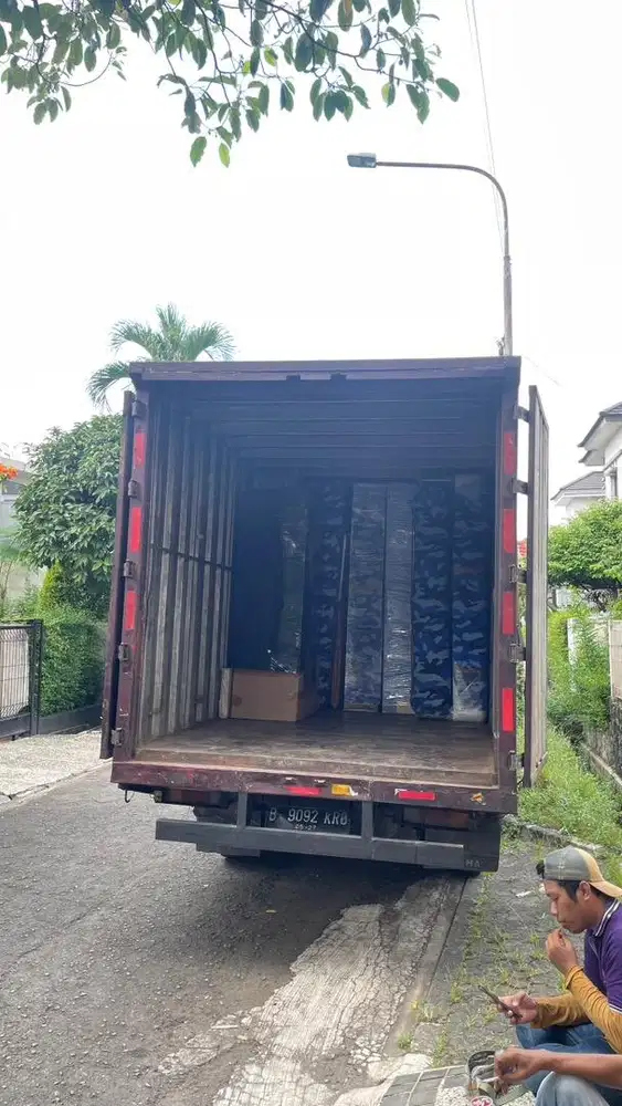 Jasa Moving,Packing,and Storage