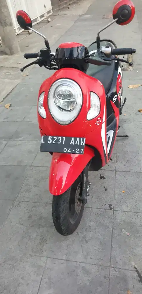 Scoopy Fhasion th 2022 mulus pool pjk 04-2027