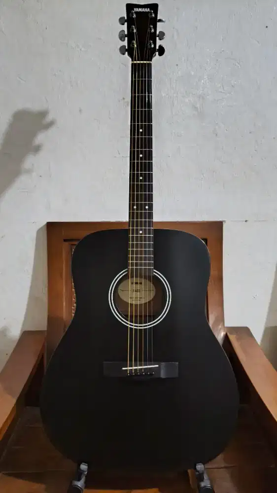 Gitar akustik yamaha f400 original